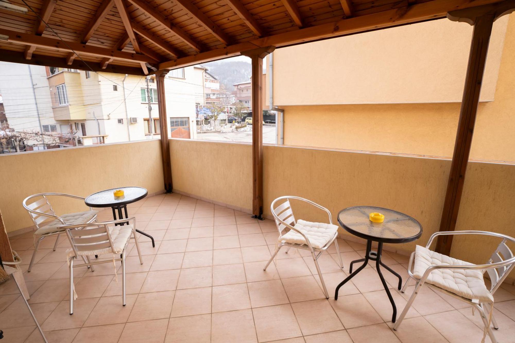 Guest House Traikovi Petricz Zewnętrze zdjęcie