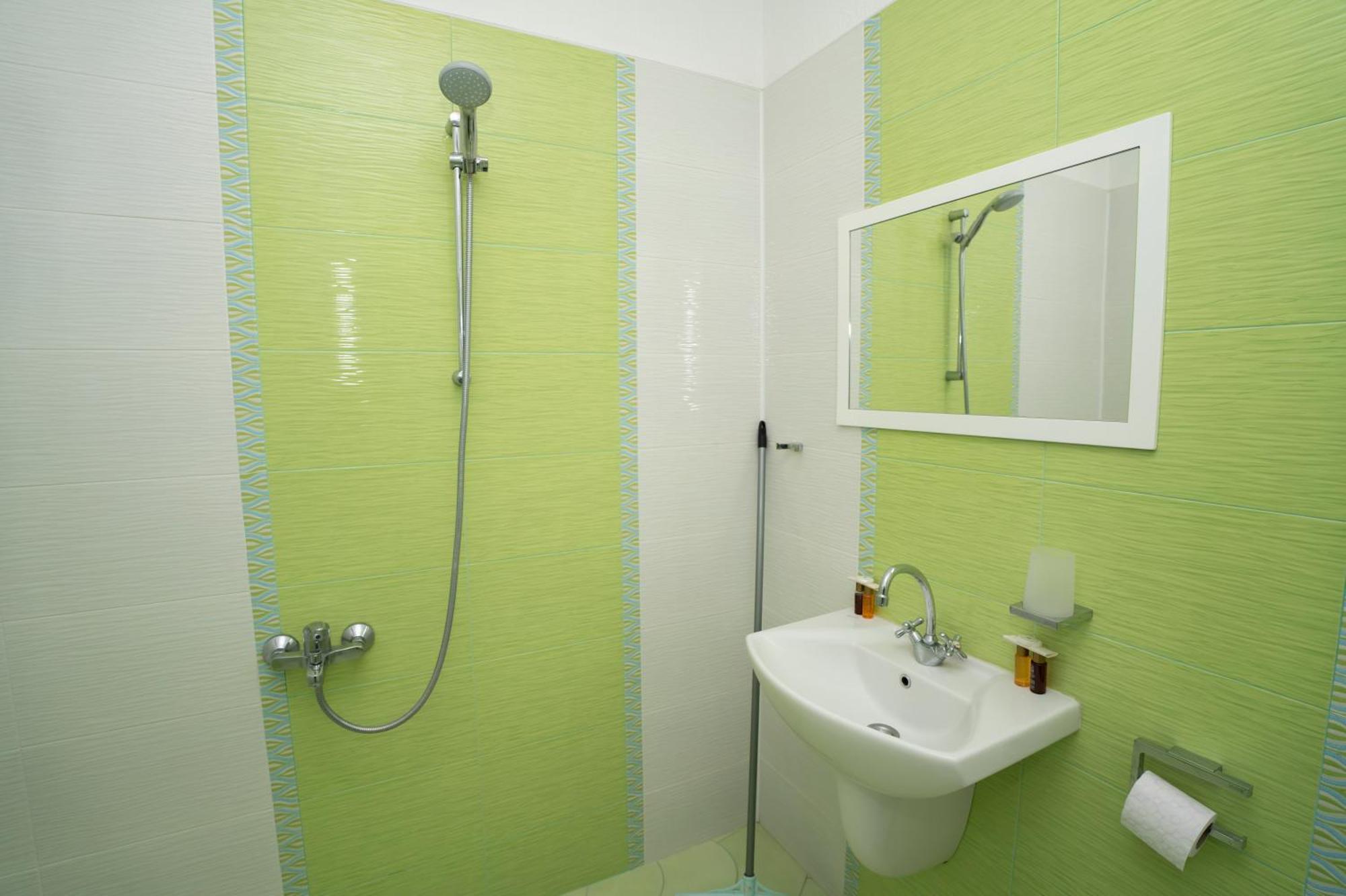 Guest House Traikovi Petricz Zewnętrze zdjęcie