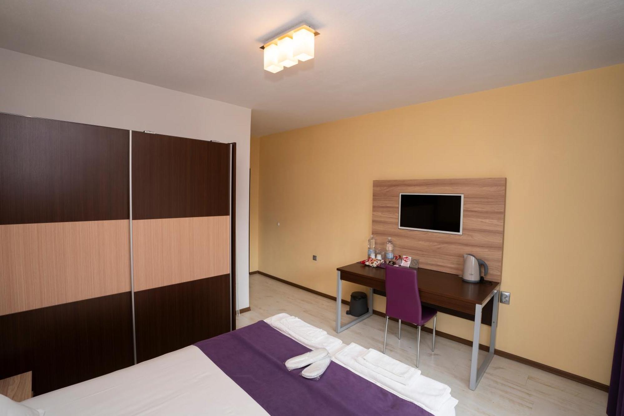 Guest House Traikovi Petricz Zewnętrze zdjęcie