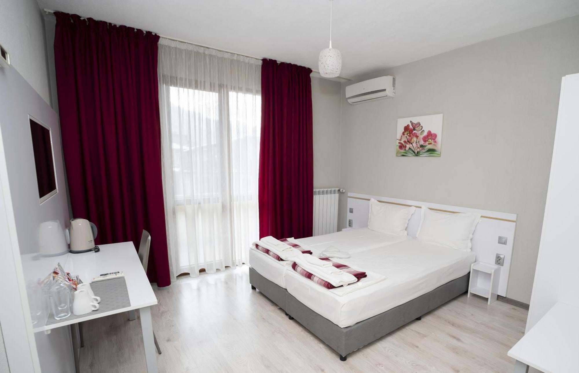 Guest House Traikovi Petricz Zewnętrze zdjęcie